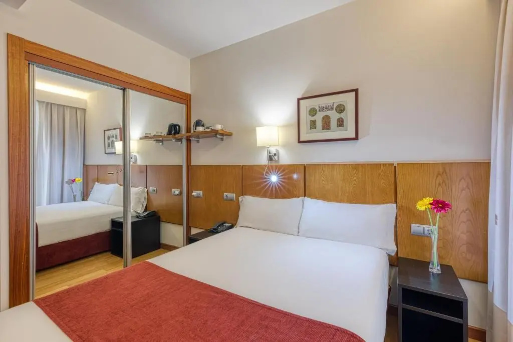 Senator Granada Hotel - Chambres