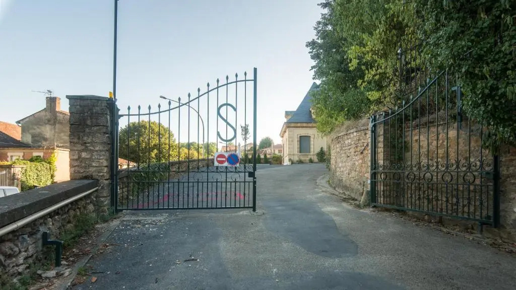 Afficher la photo 7 — "Le Soleil Levant" avec balcon et parking privé, 2 adultes et 1 enfant