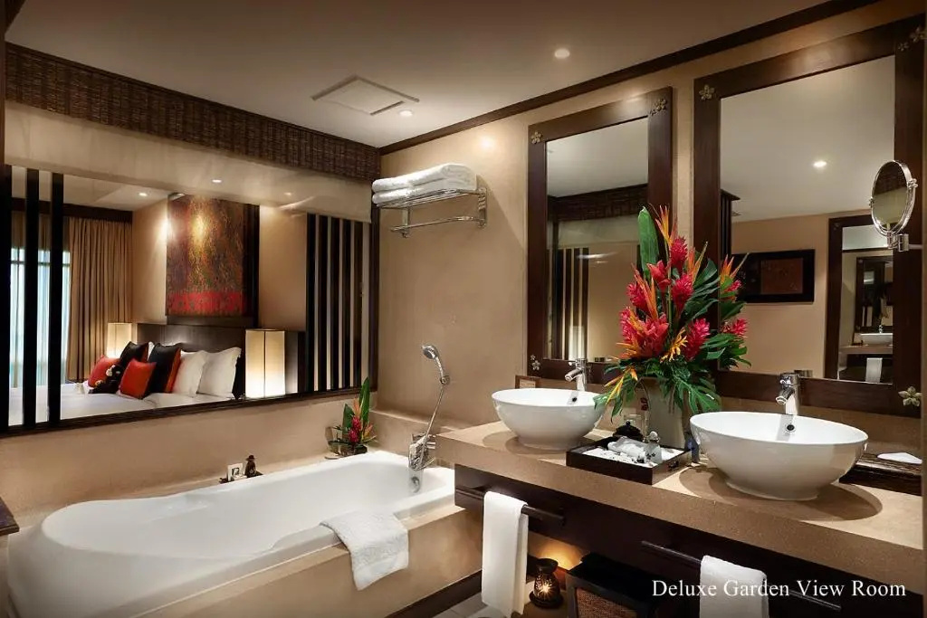 Deluxe with Outdoor Jacuzzi Double room (full double bed)