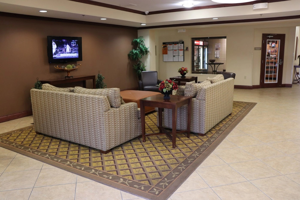 Lobby & Reception
