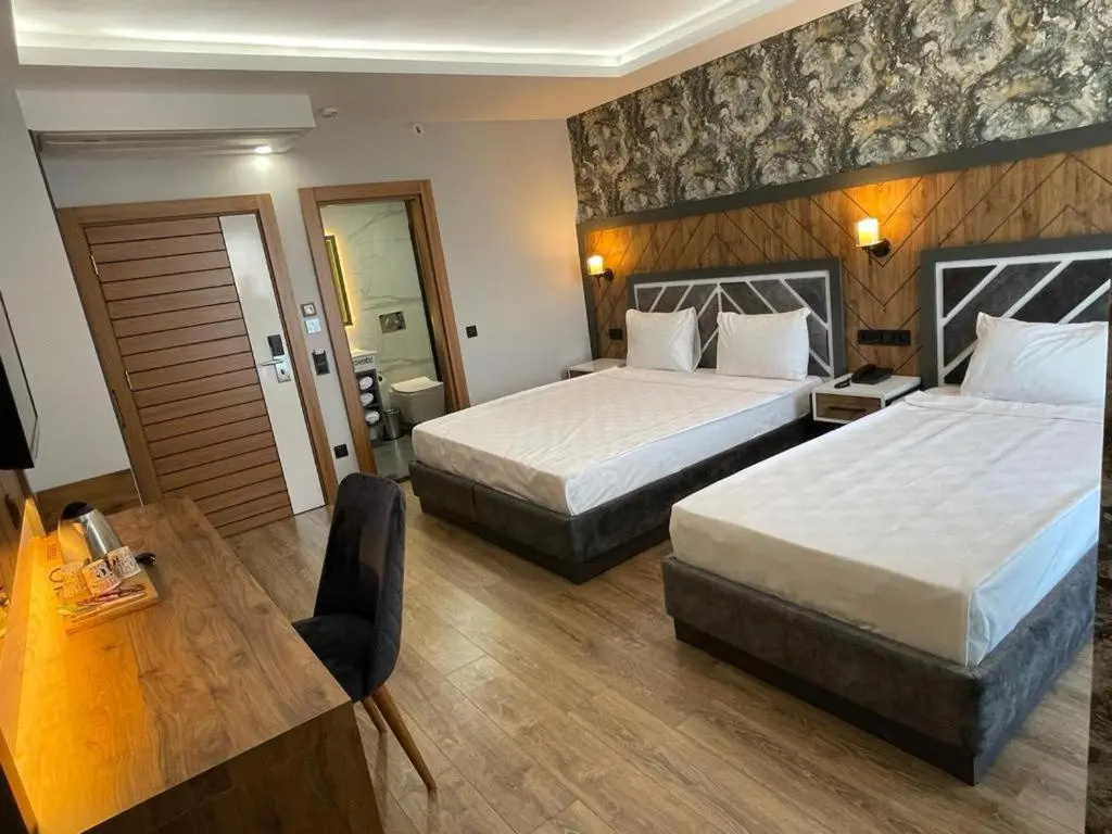 Grand Nergiz Otel — 2