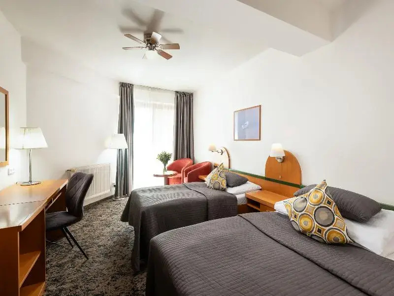 Hotel Troja - Chambres