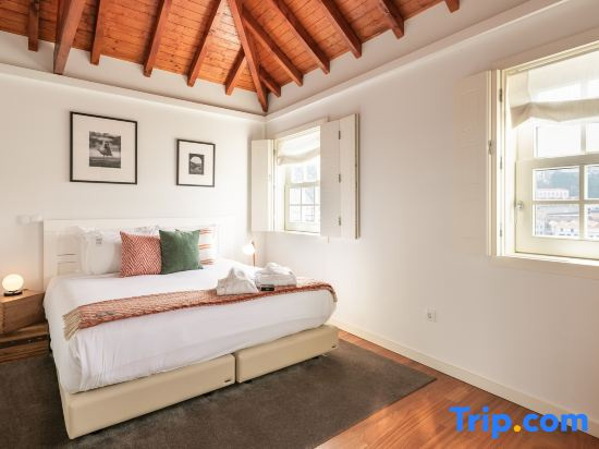 2 Bedrooms Duplex Apartment with river view