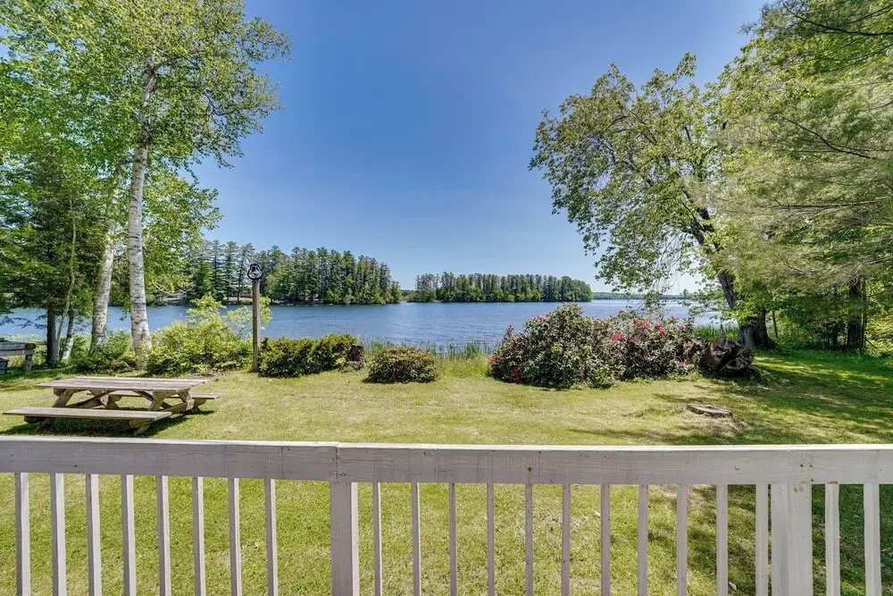 Dock + Kayaks: Annabessacook Lake Retreat!
