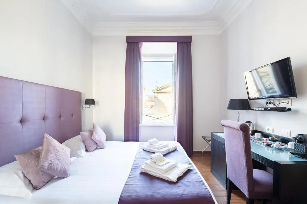 Standard Double room (full double bed)