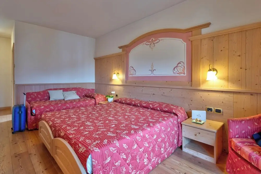 Superior Triple room