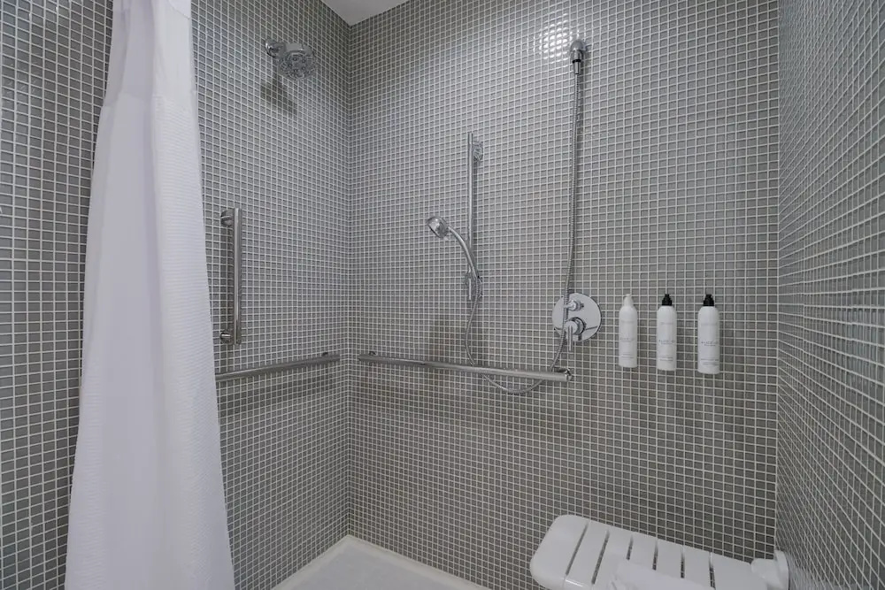 SpringHill Suites by Marriott Dallas NW Hwy/I35E - Chambres