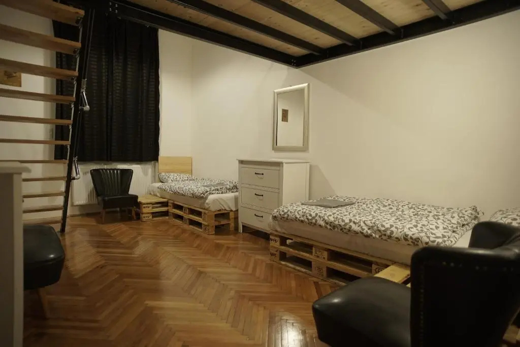 Hotel photo 1