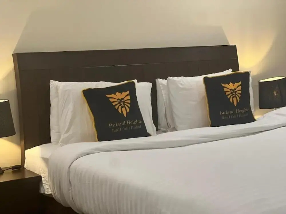 Deluxe Double room with balcony and with city view (full double bed)