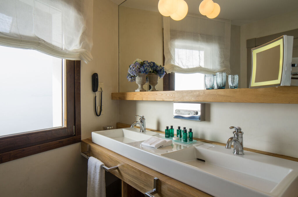 Puebloastur Eco-Resort Wellness & Spa picture