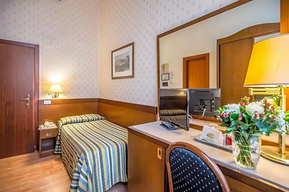 Standard Single room (single bed)