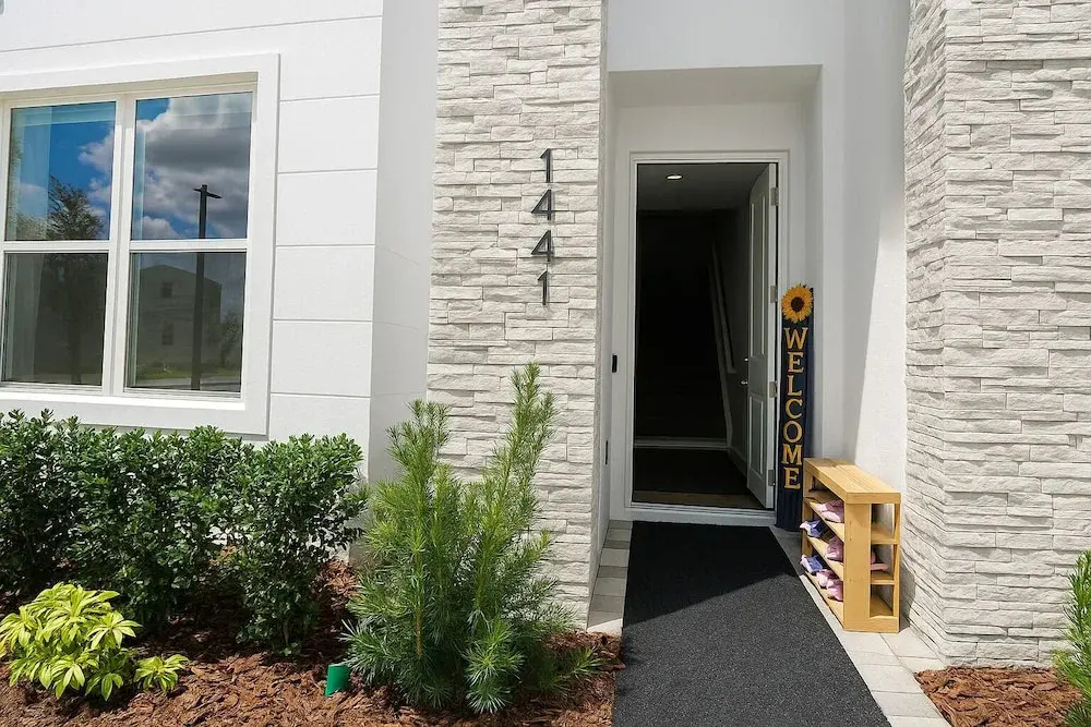 Brand New Luxury House in Clermont