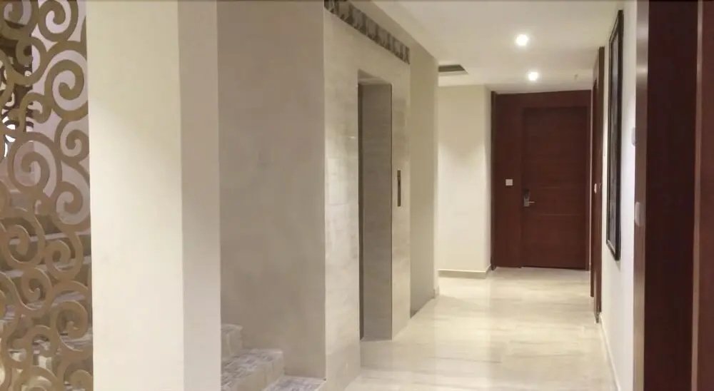 Azeez Avenue hotel - Général