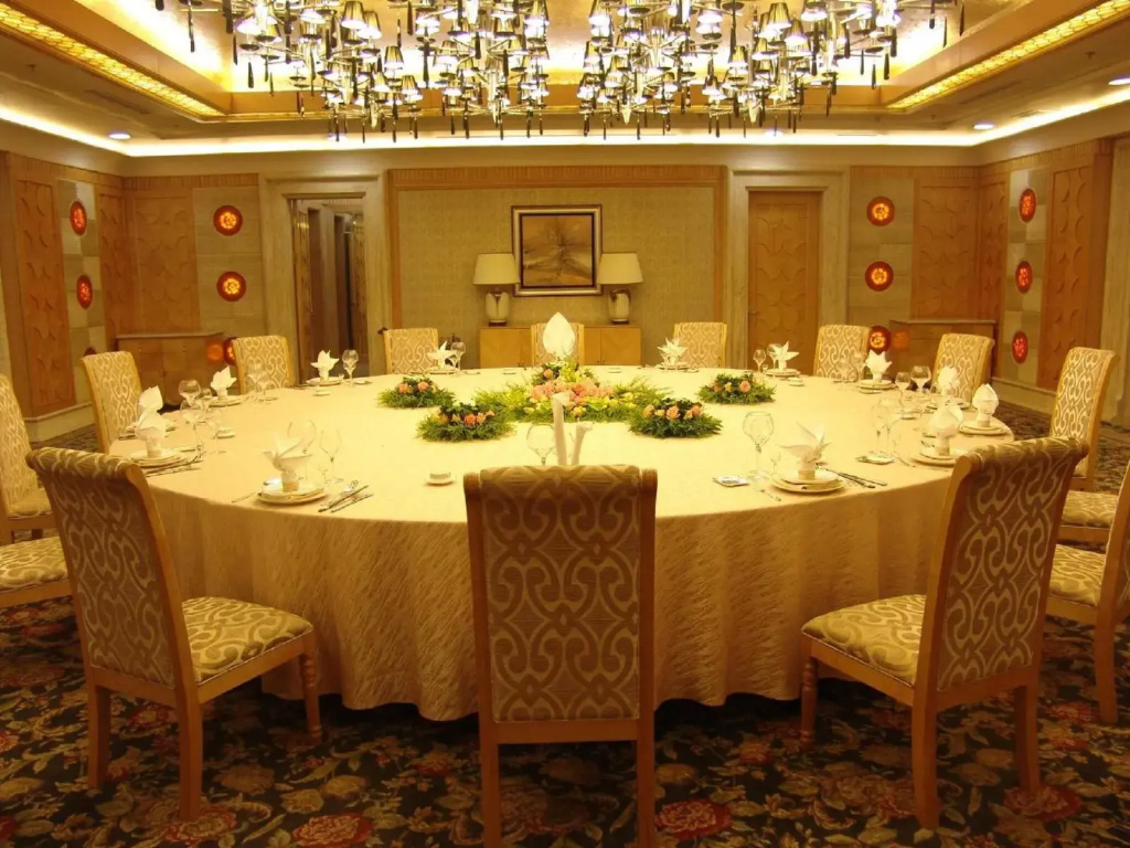 Dalian East Hotel - Général
