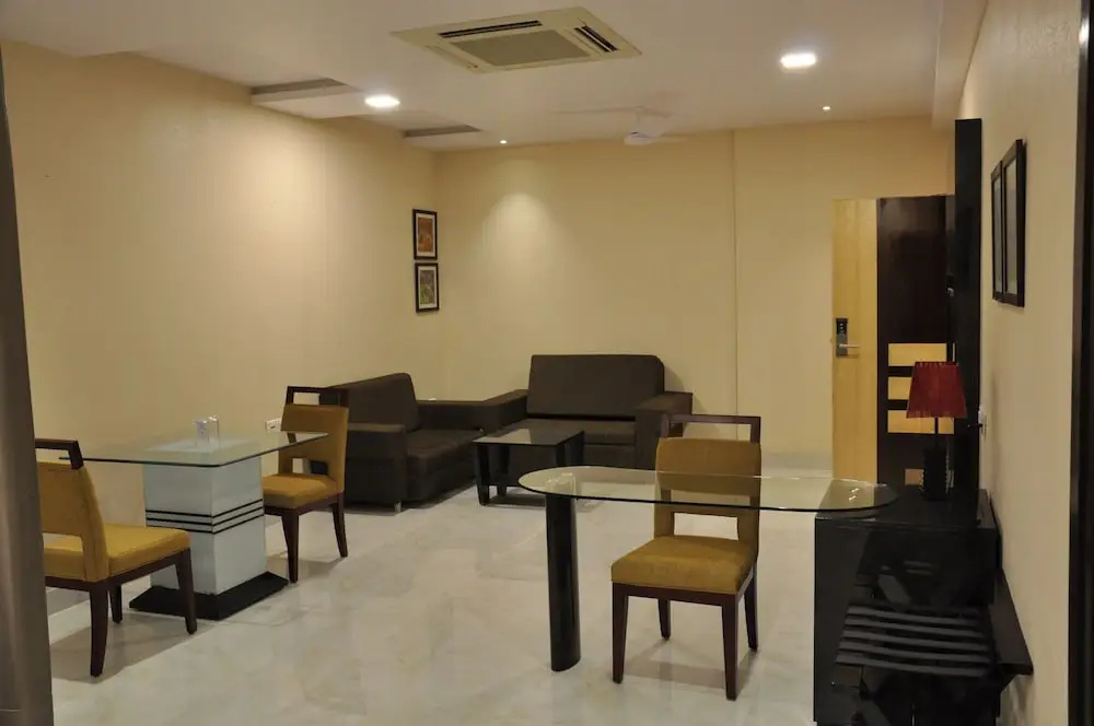 Hotel photo 11
