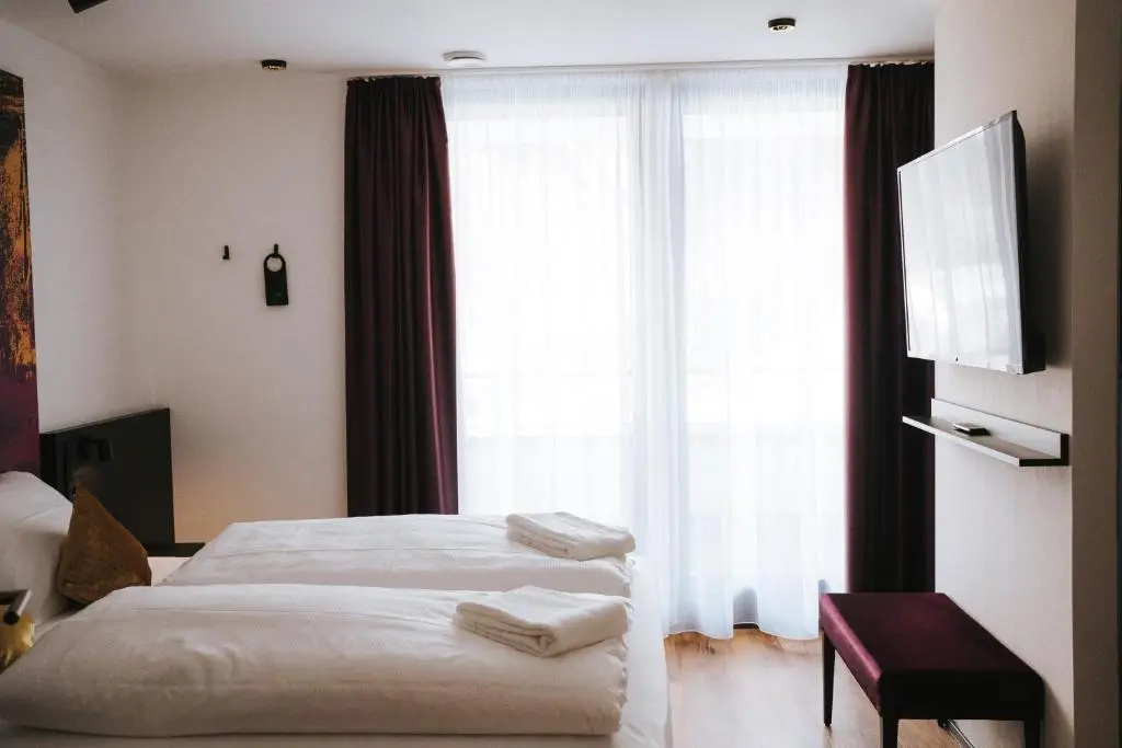 Superior Double room (full double bed)