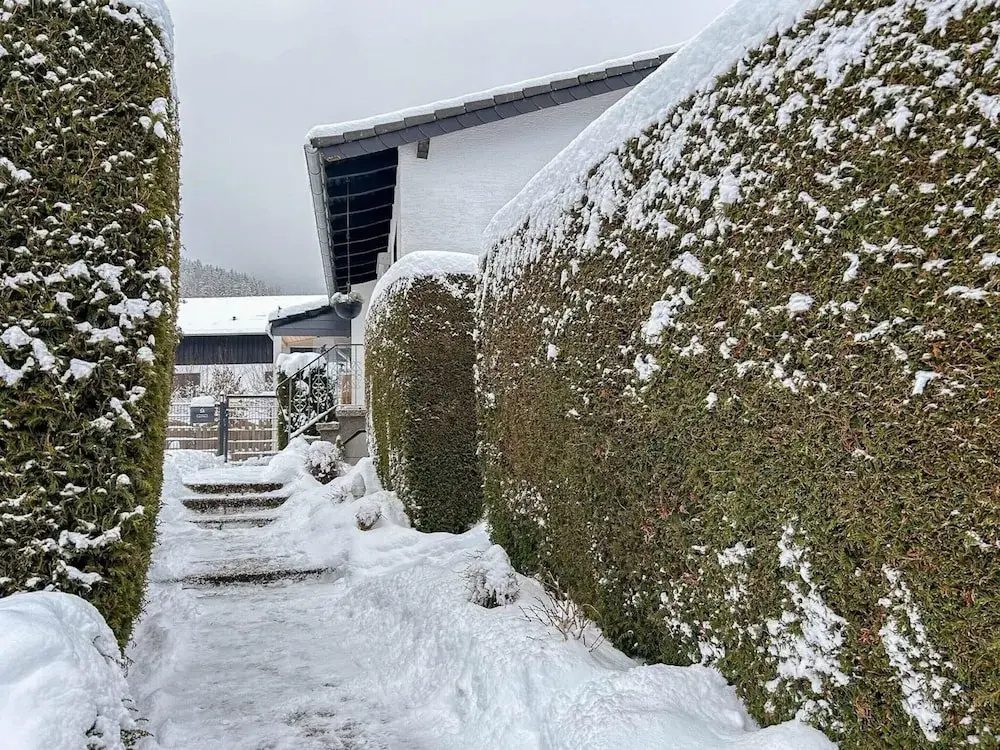 Ruhig Gelegenes Haus in Bruchhausen mit Terrasse