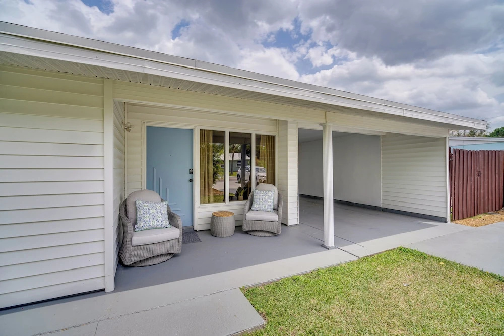 Coastal Vero Beach Home Near the Ocean w/ Patio