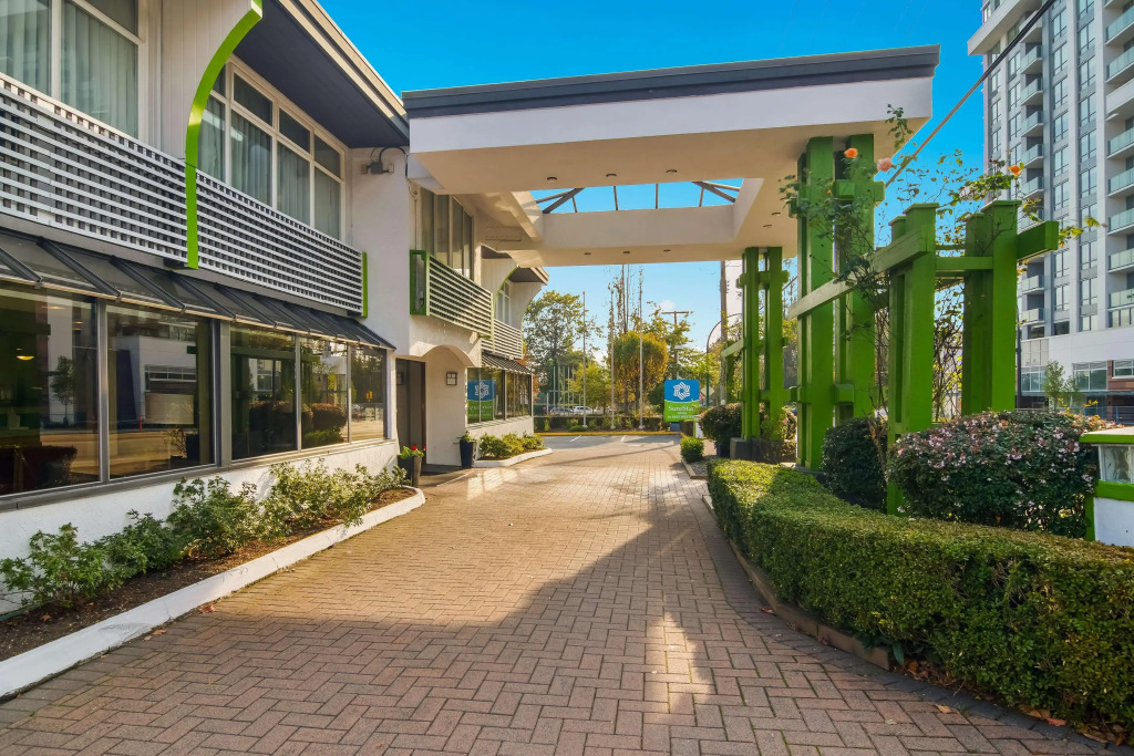 SureStay Hotel by Best Western North Vancouver Capilano - фото 18