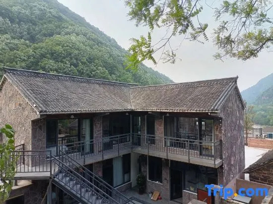 Wanxianshan Shizhu Courtyard in Xinxiang