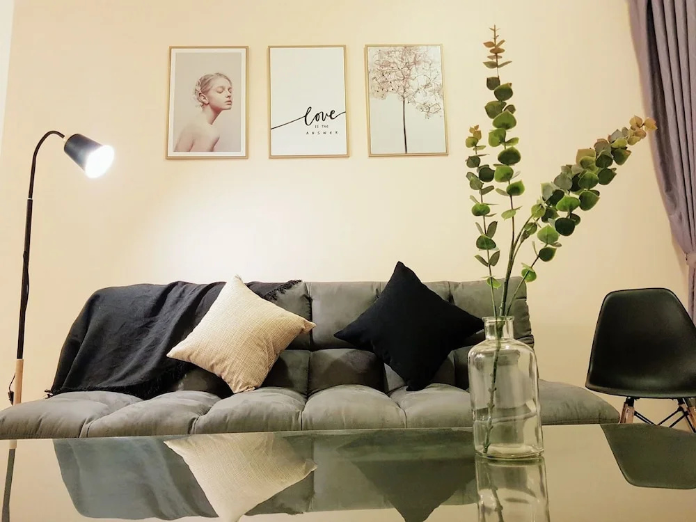 3 Bedrooms Apartment with balcony