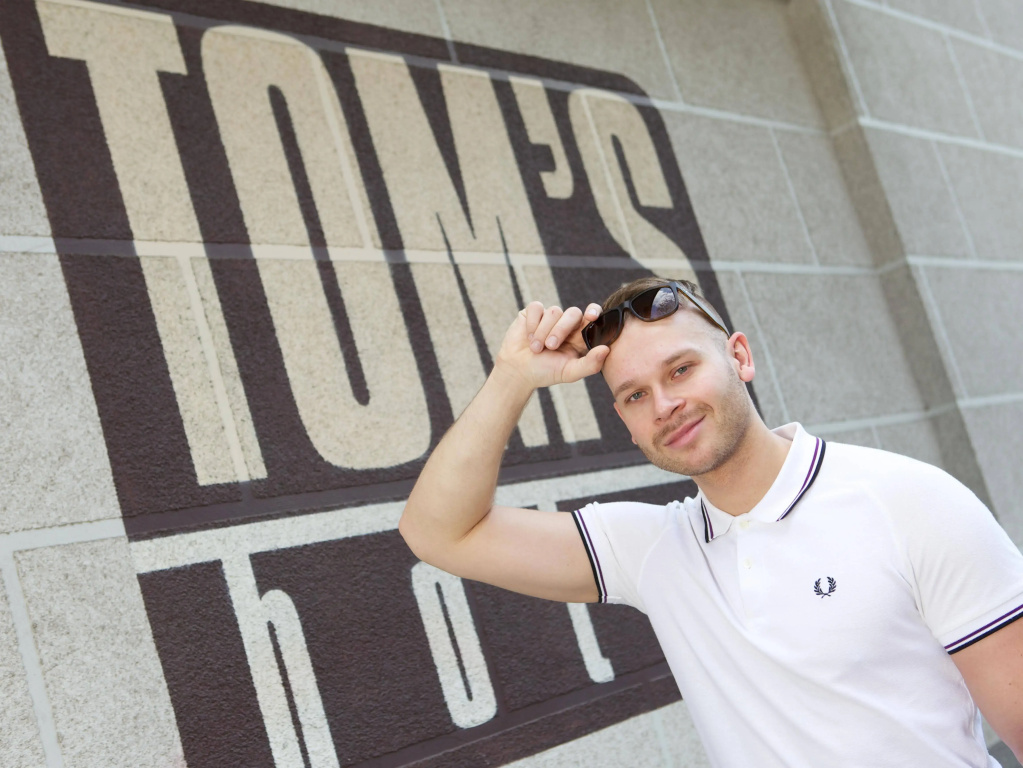 Tom's Hotel - Général
