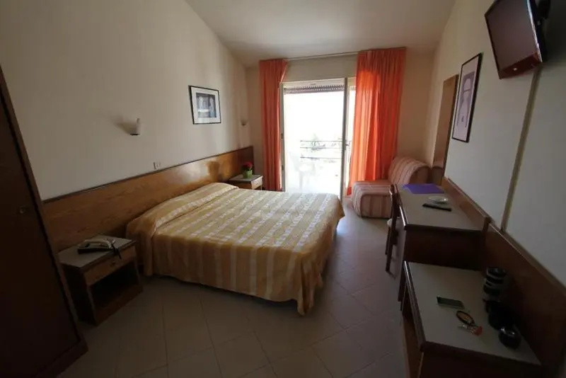 Hotel Montecarlo - Chambres