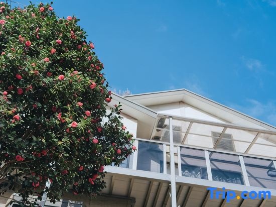 【Bright House】Private Villa for 6| With Onsen | Close to Coast | Walking to station in Ito