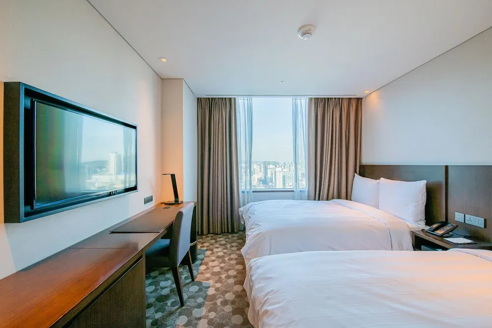 Lotte City Hotel Myeongdong - Chambres