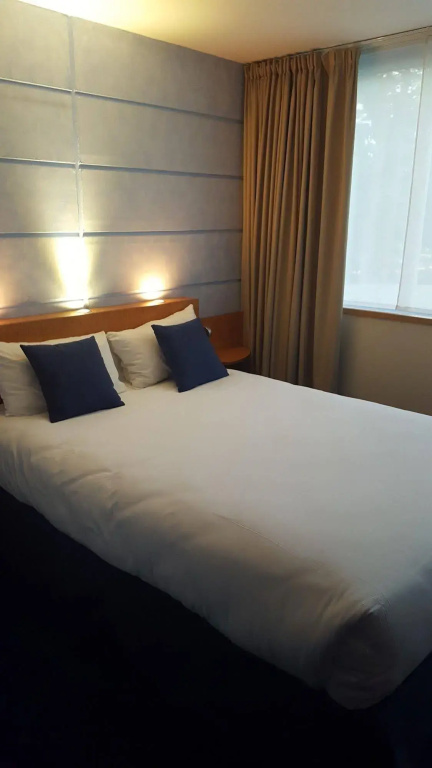 Voir la photo 4 — Contact Hotel du Parc