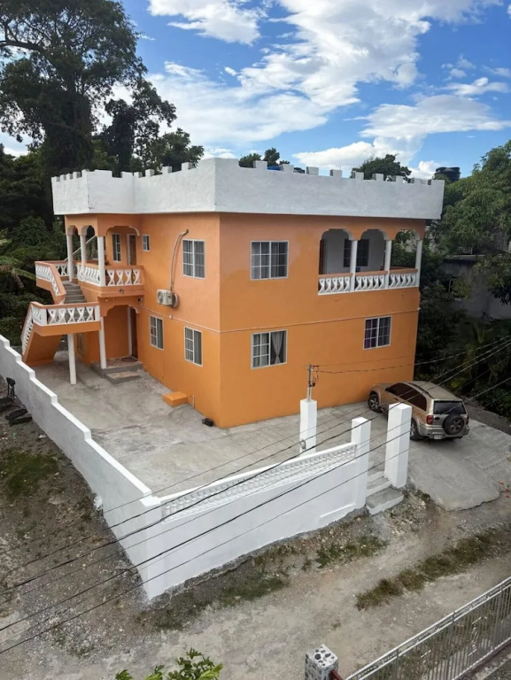 Perfect View - Entire House