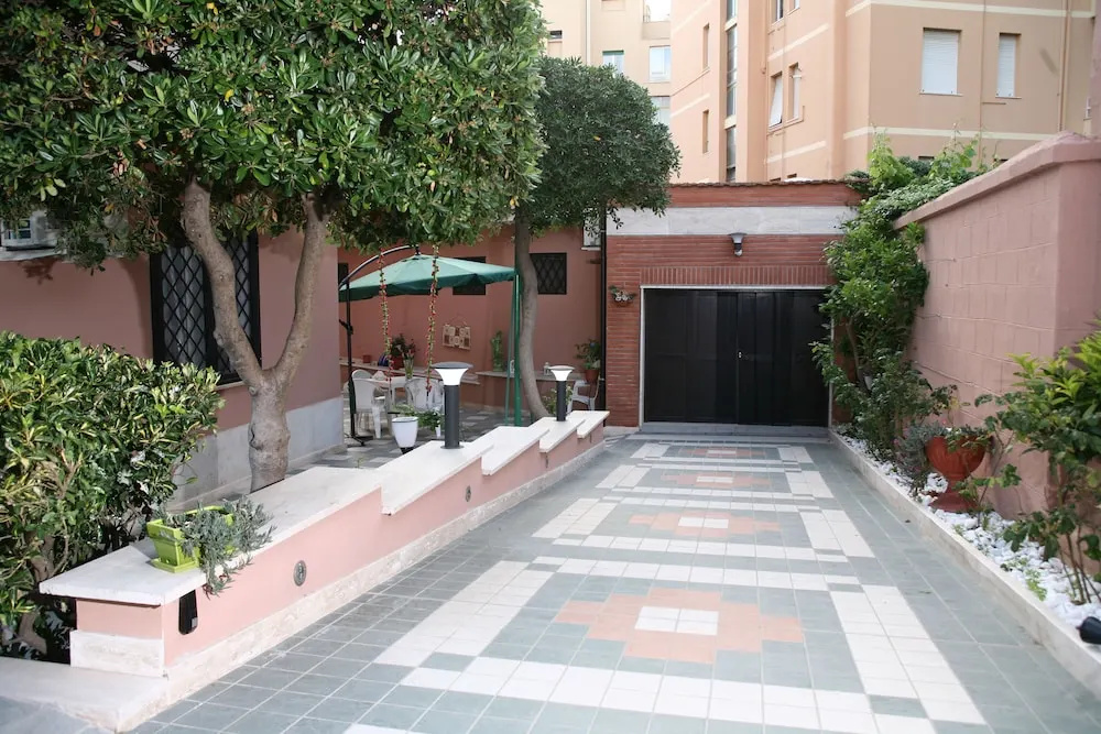 Hotel photo 10