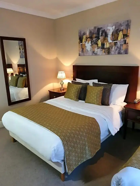 The Uppercross House Hotel - Chambres