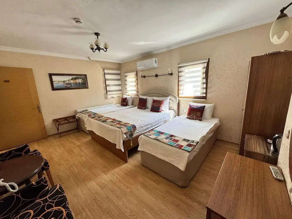 Quadruple room