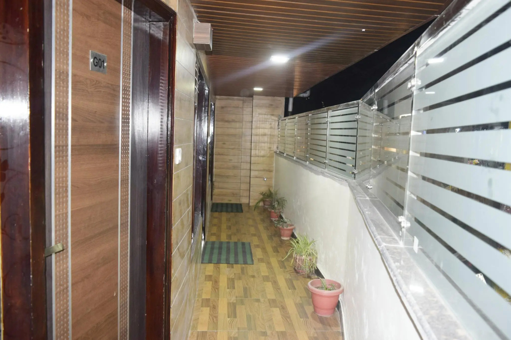Deluxe Basement room