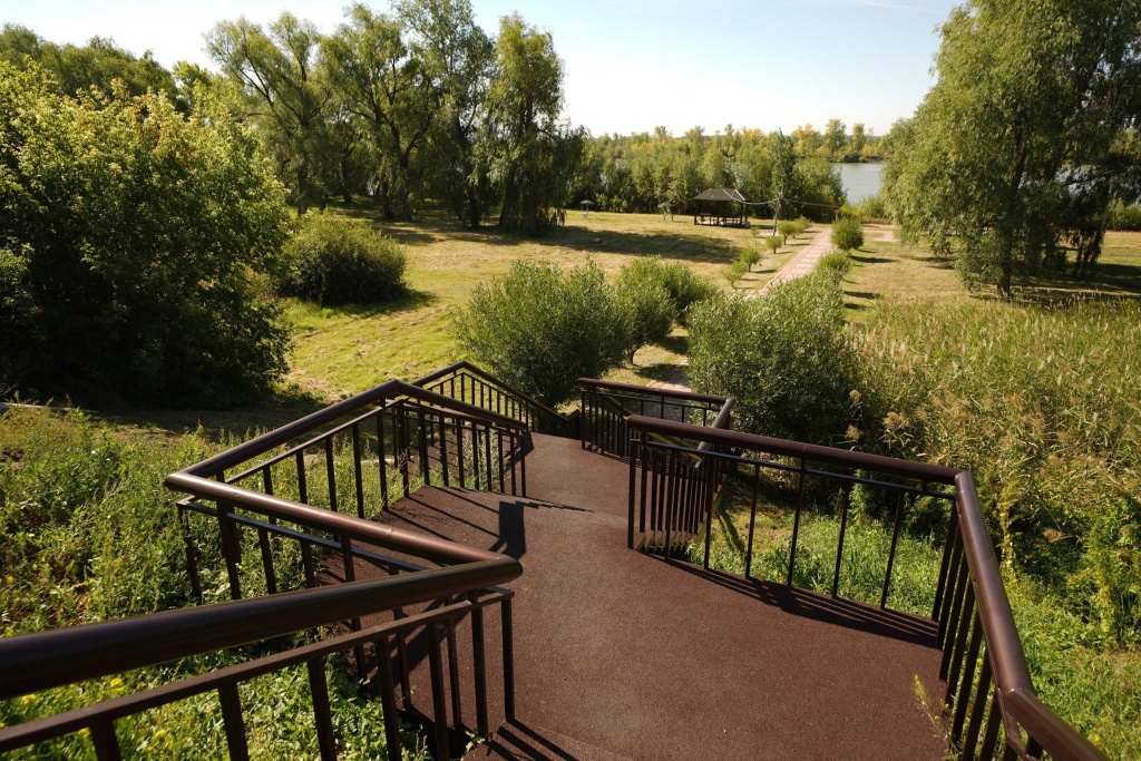 Balcony & Terrace