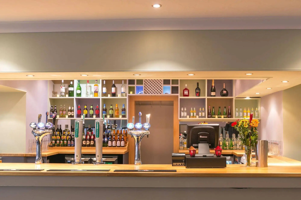 Celtic International Hotel Cardiff Airport - Général