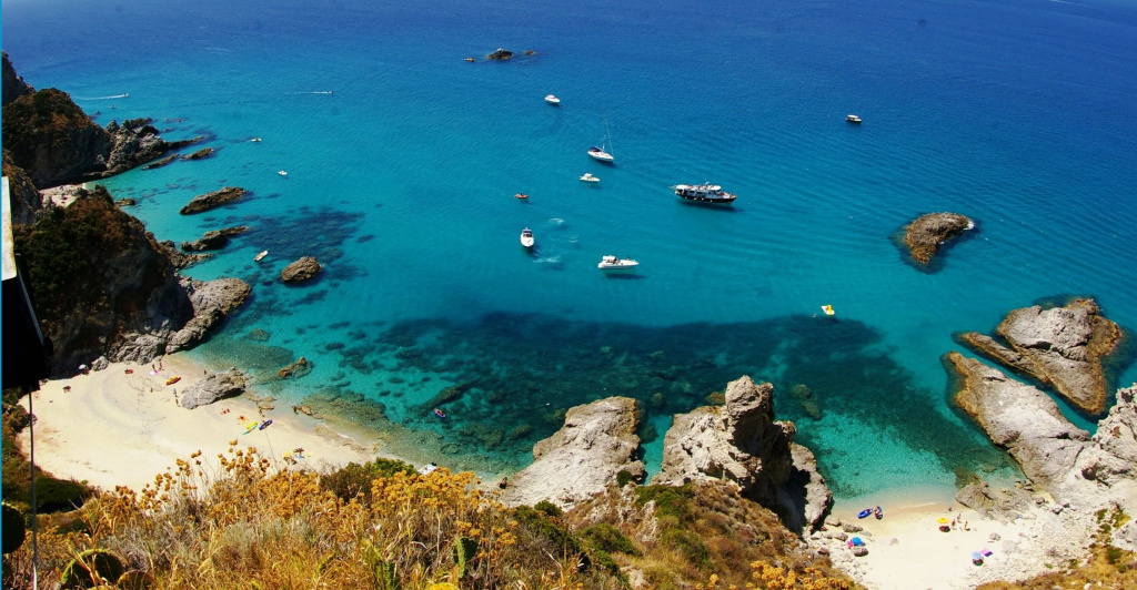 Beach & Waterfront