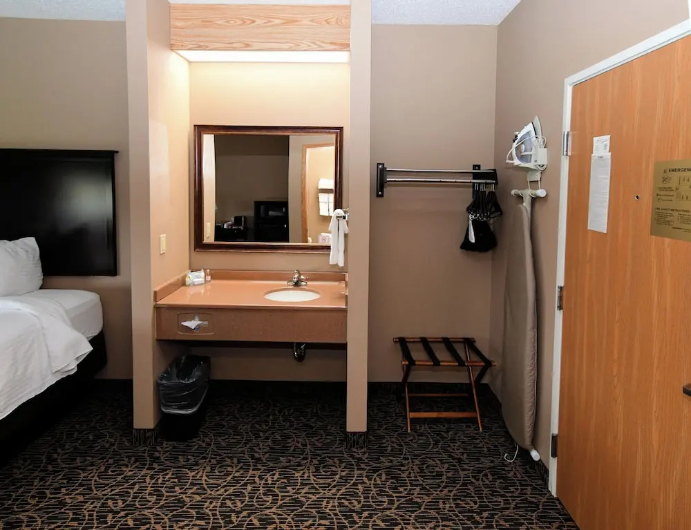 Quadruple Suite