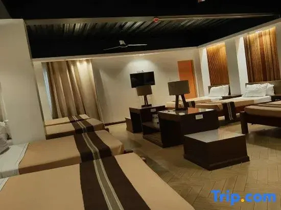 Deluxe Family room