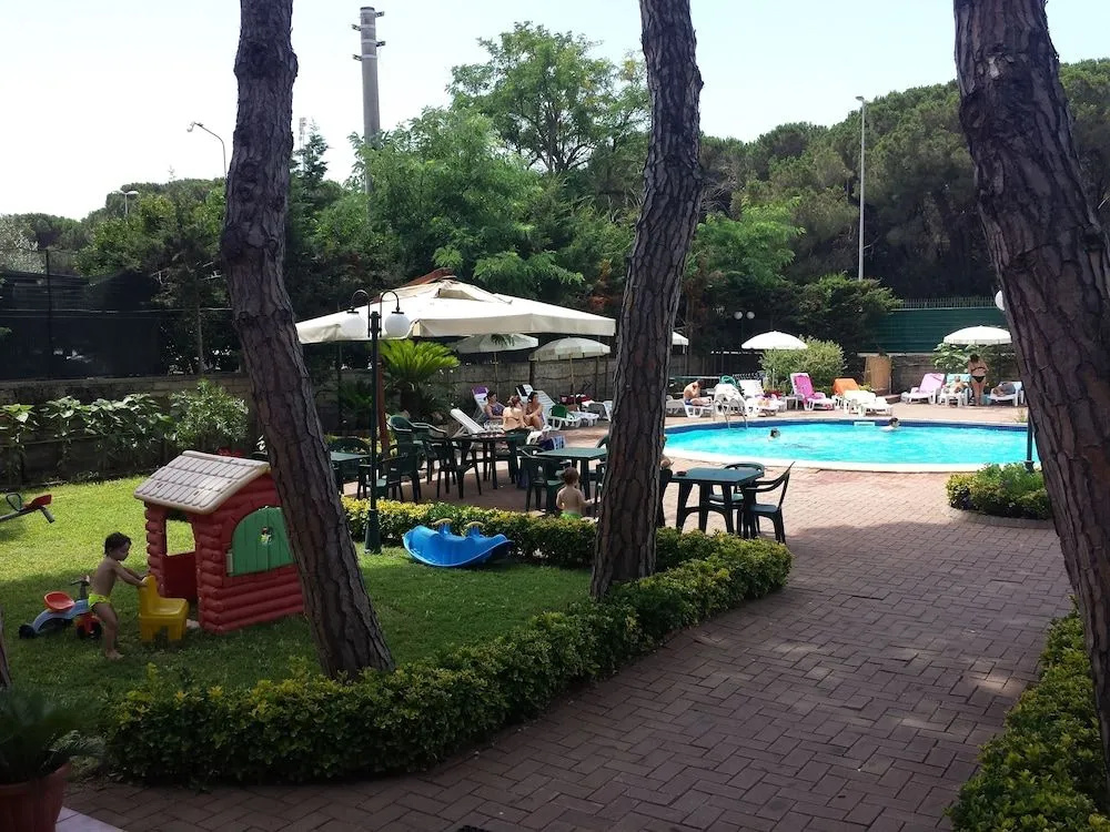 Hotel photo 25