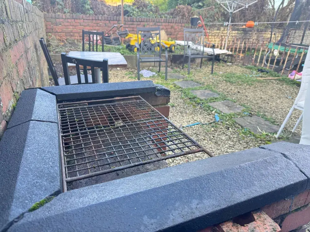 Sheffield - House - Sleeps 5 - Parking - Garden