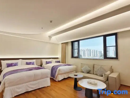 Deluxe Double room with river view (twin beds)