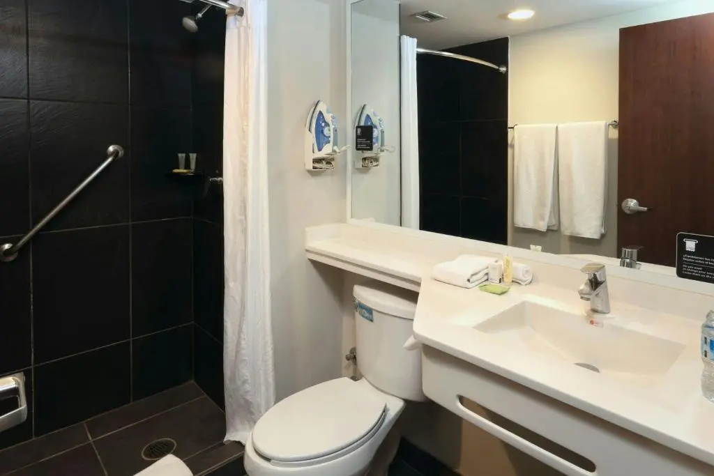 City Express Plus by Marriott Monterrey Galerias - Chambres
