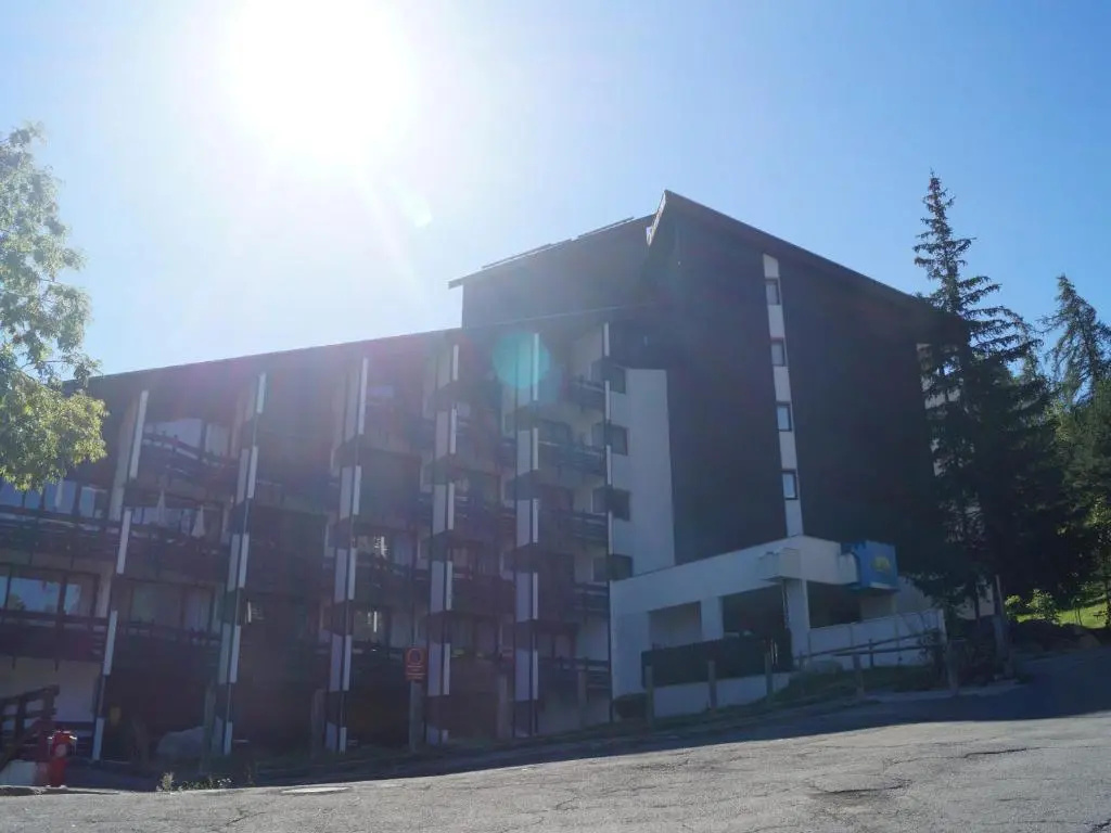 Afficher la photo 8 — Appartement Enchastrayes, 3 pièces, 6 personnes - FR-1-165A-108