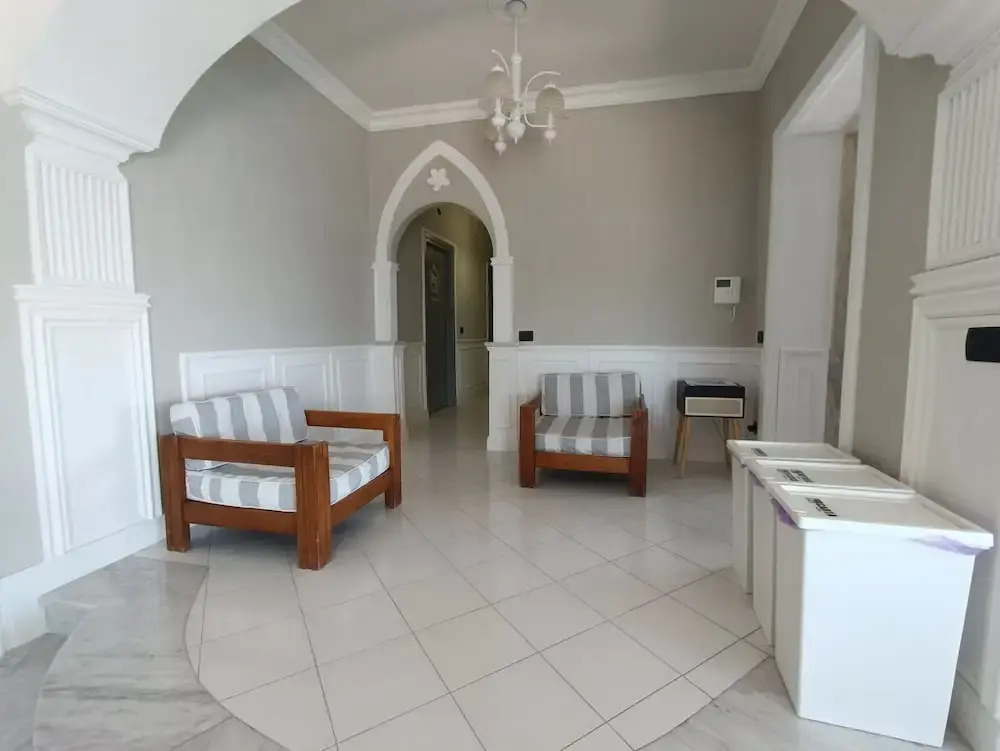 Image 12
