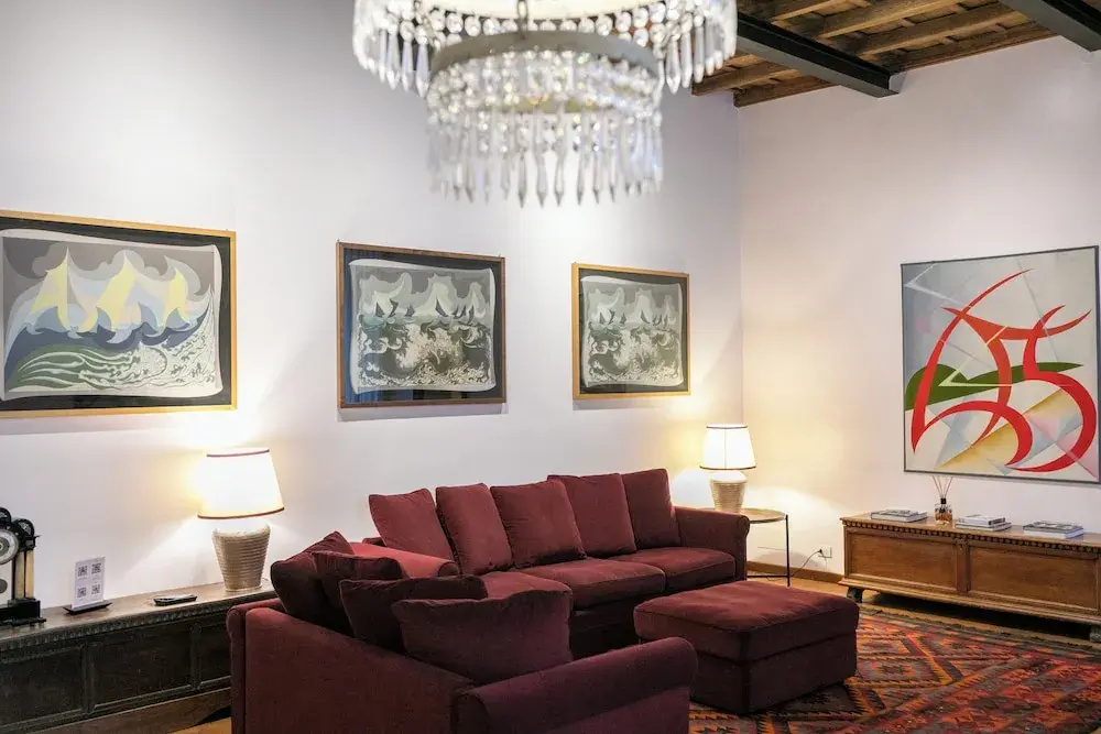 Premier Apartment