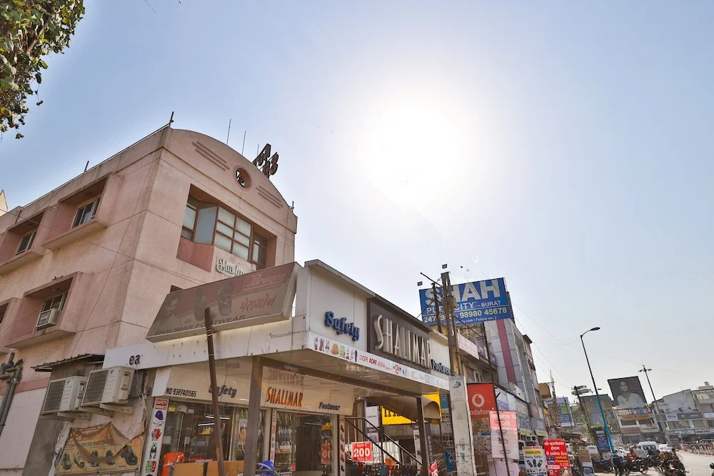 Hotel Sha-inn by OYO Rooms