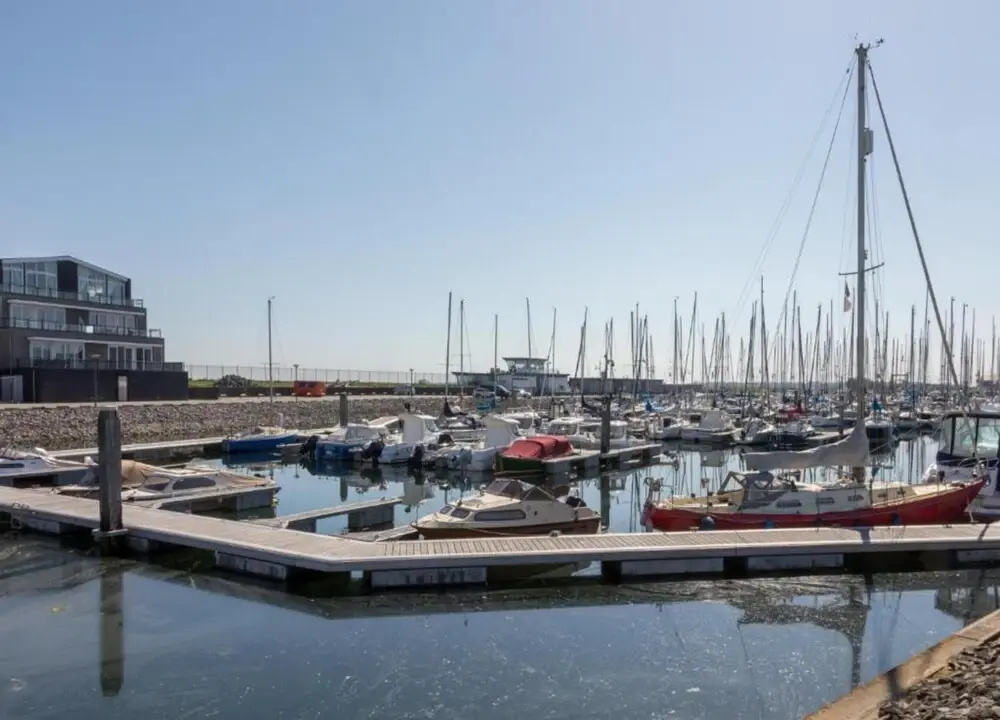Apartment in Zeeland by Oosterschelde Beach