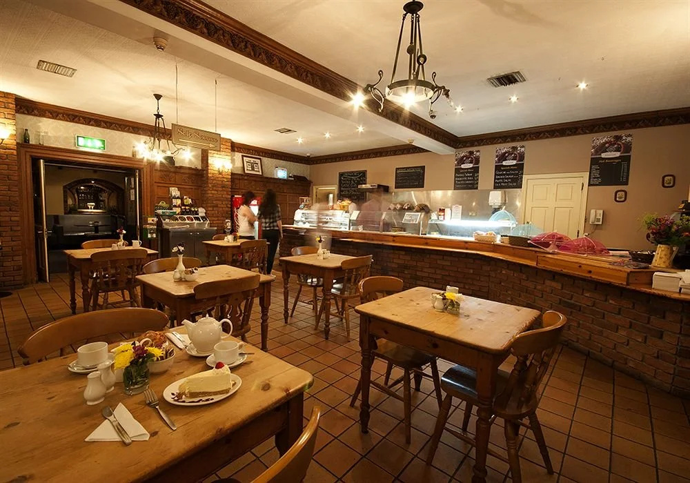 Food & Beverage